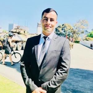 Meet your Posher, Amjad